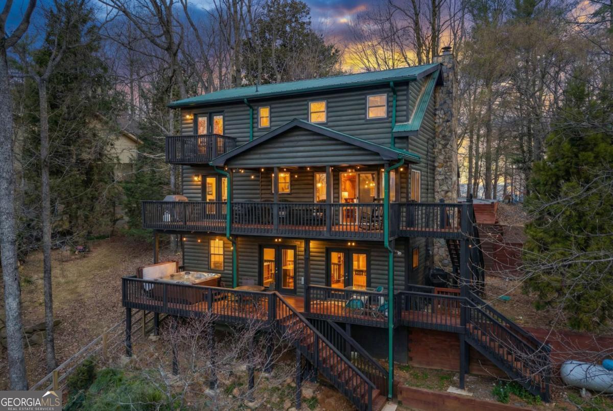 170 Walnut Ridge Ellijay GA 30536