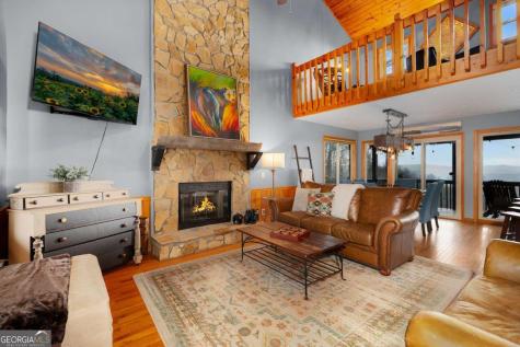 170 Walnut Ridge Ellijay GA 30536