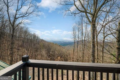 170 Walnut Ridge Ellijay GA 30536