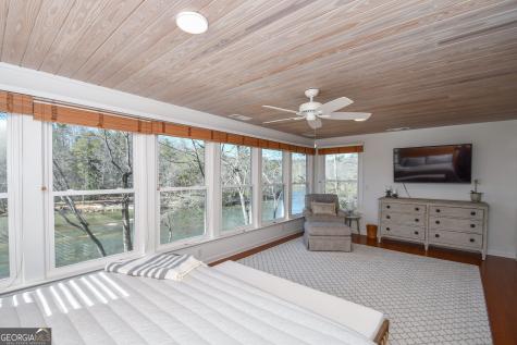1207 Old River Road Cornelia GA 30531