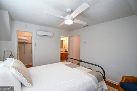 1207 Old River Road Cornelia GA 30531
