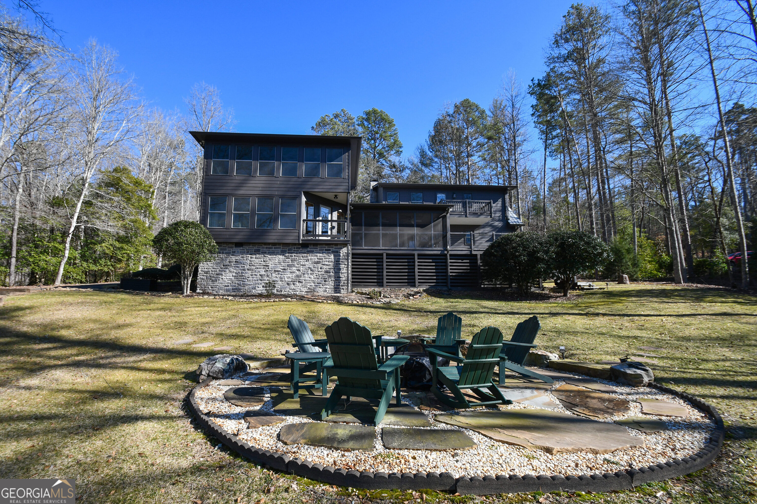 1207 Old River Road Cornelia GA 30531
