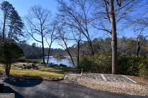 1207 Old River Road Cornelia GA 30531