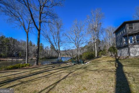 1207 Old River Road Cornelia GA 30531
