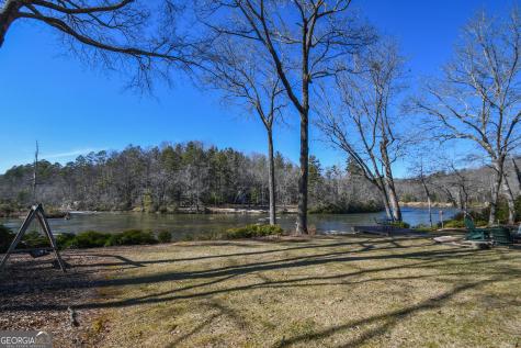 1207 Old River Road Cornelia GA 30531