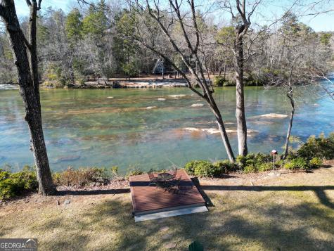 1207 Old River Road Cornelia GA 30531