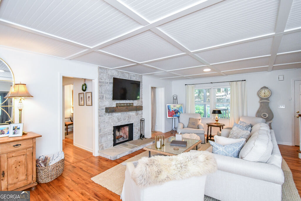 1207 Old River Road Cornelia GA 30531