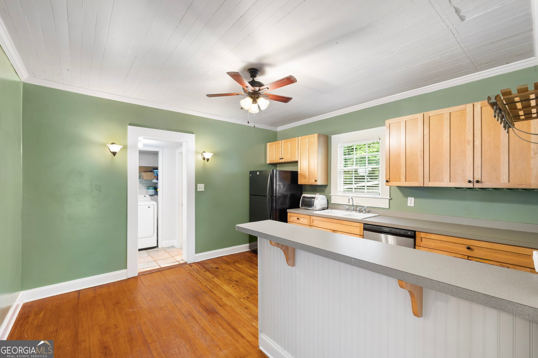 1849 Grove Avenue East Point GA 30344