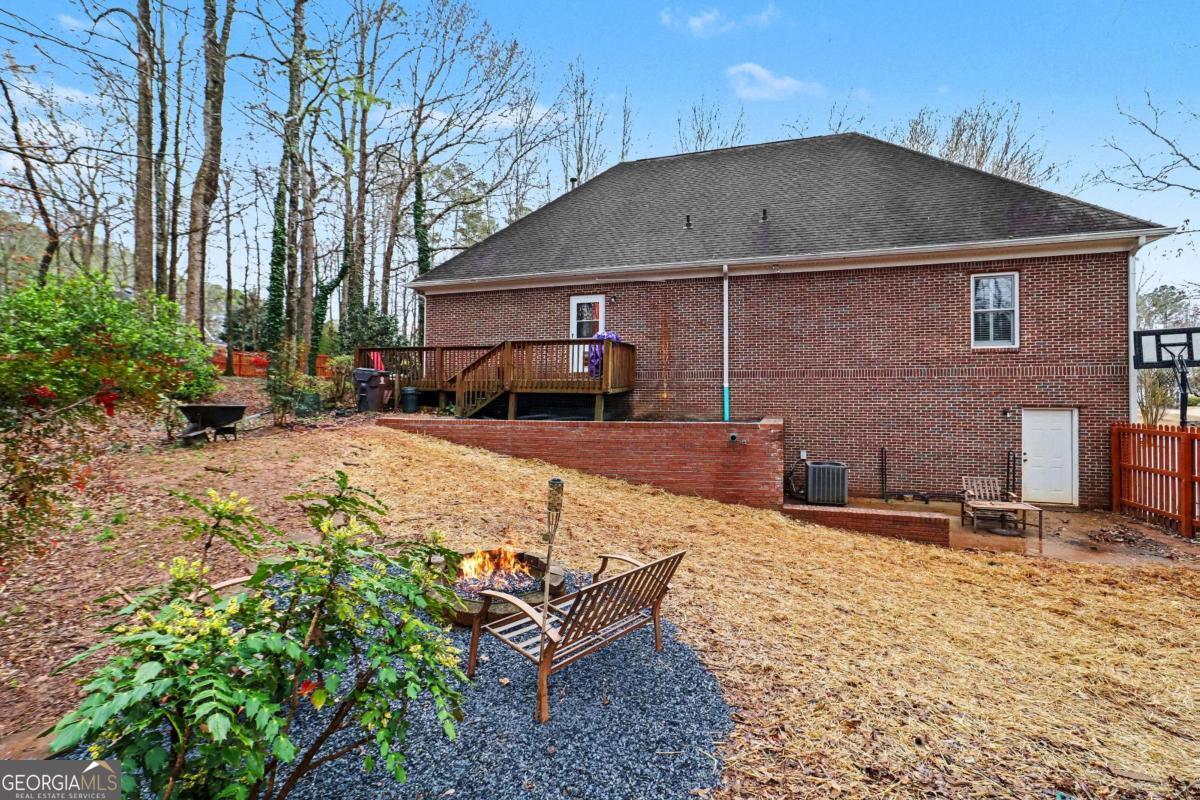 30 Couples Court Newnan GA 30265