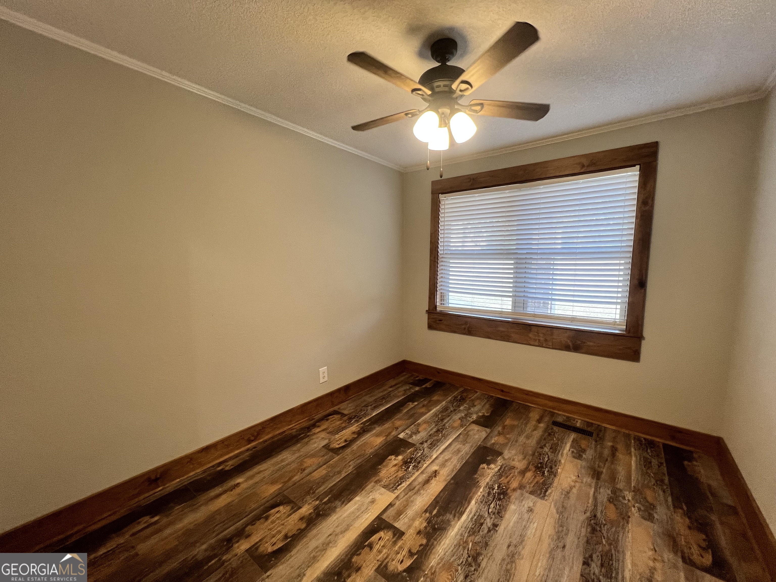 343 W Morrison Street Mount Vernon GA 30445