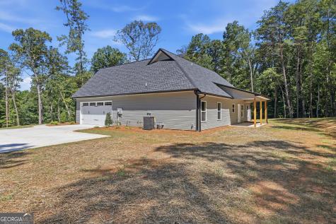 180 Edwards Road Clarkesville GA 30523