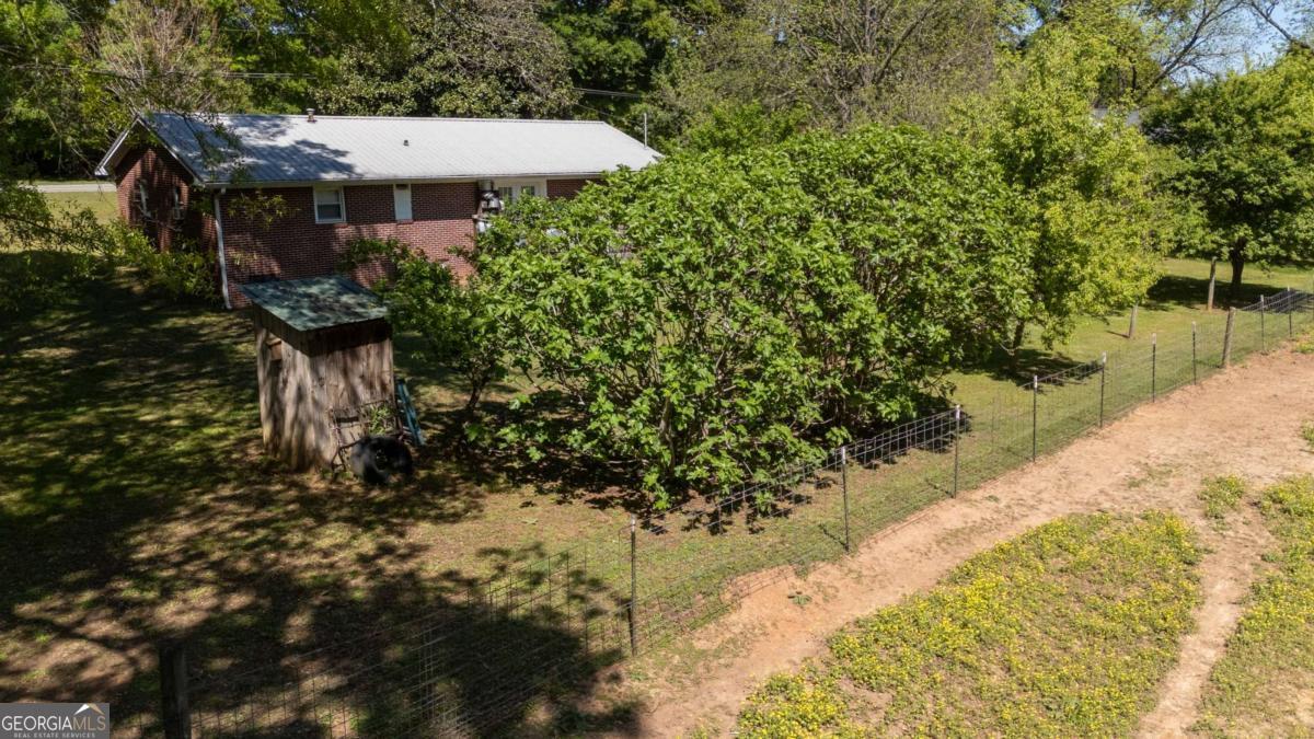 151 Ginn Street Carnesville GA 30521