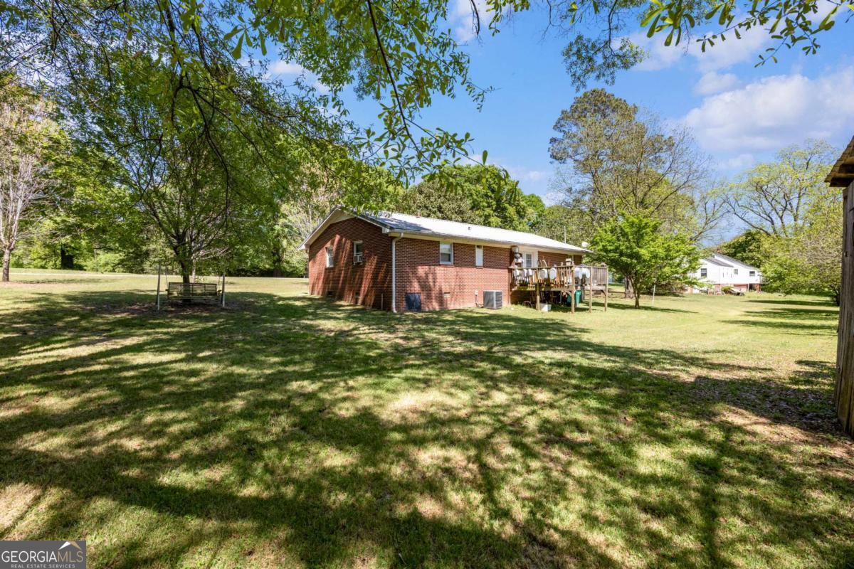 151 Ginn Street Carnesville GA 30521
