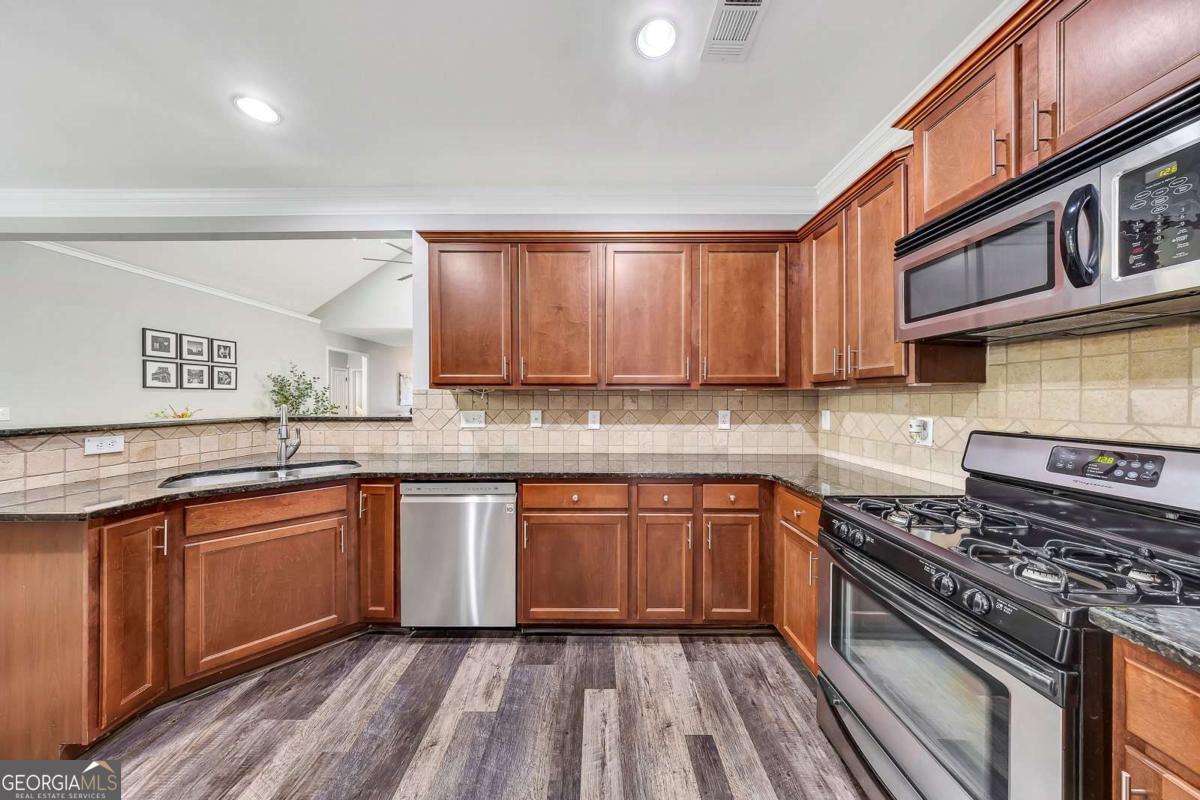 308 Ascott Lane Woodstock GA 30189