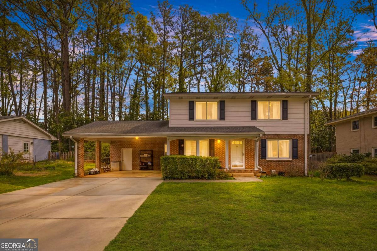 1373 Sanden Ferry Drive Decatur GA 30033
