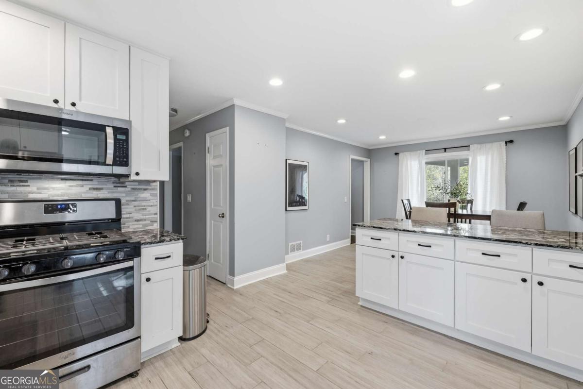 1373 Sanden Ferry Drive Decatur GA 30033