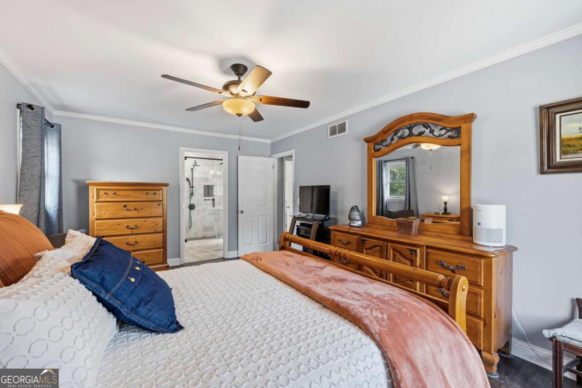 1373 Sanden Ferry Drive Decatur GA 30033