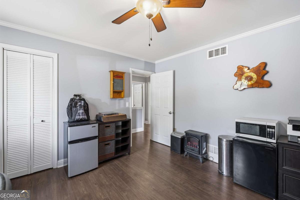 1373 Sanden Ferry Drive Decatur GA 30033