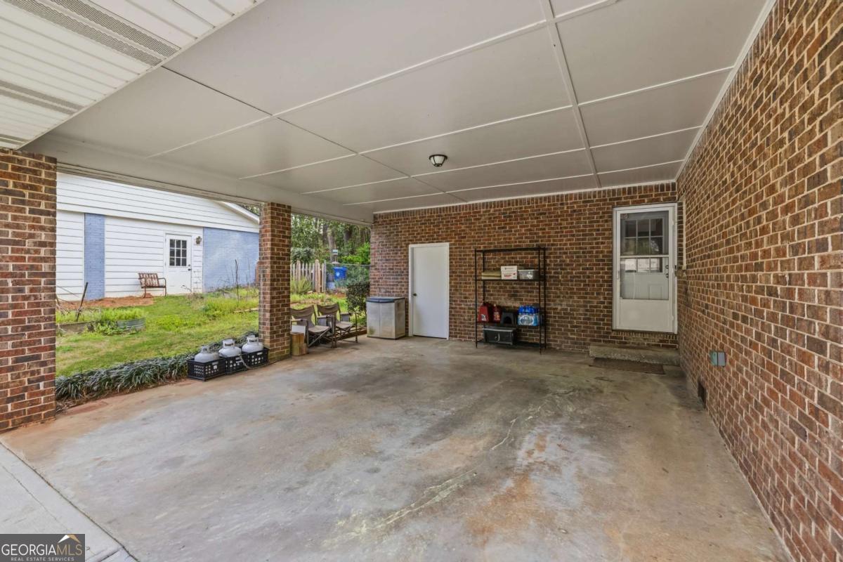 1373 Sanden Ferry Drive Decatur GA 30033