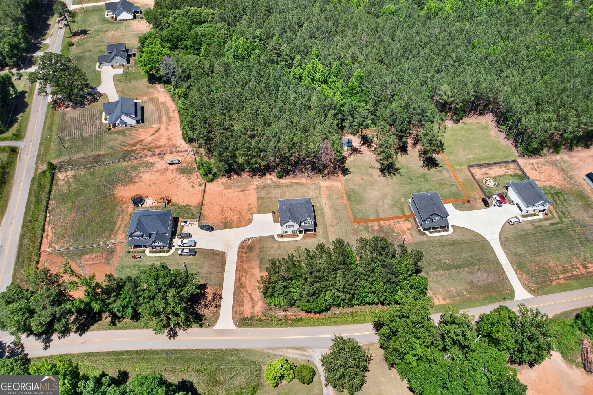 606 Sutton Road Forsyth GA 31029