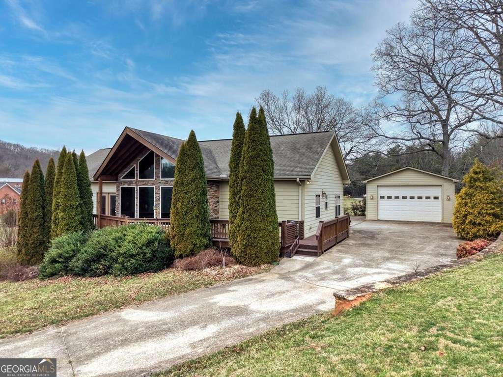 199 River Meadows Blairsville GA 30512