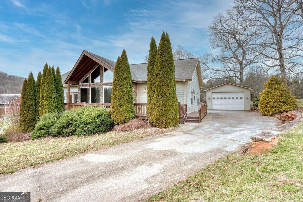 199 River Meadows Blairsville GA 30512