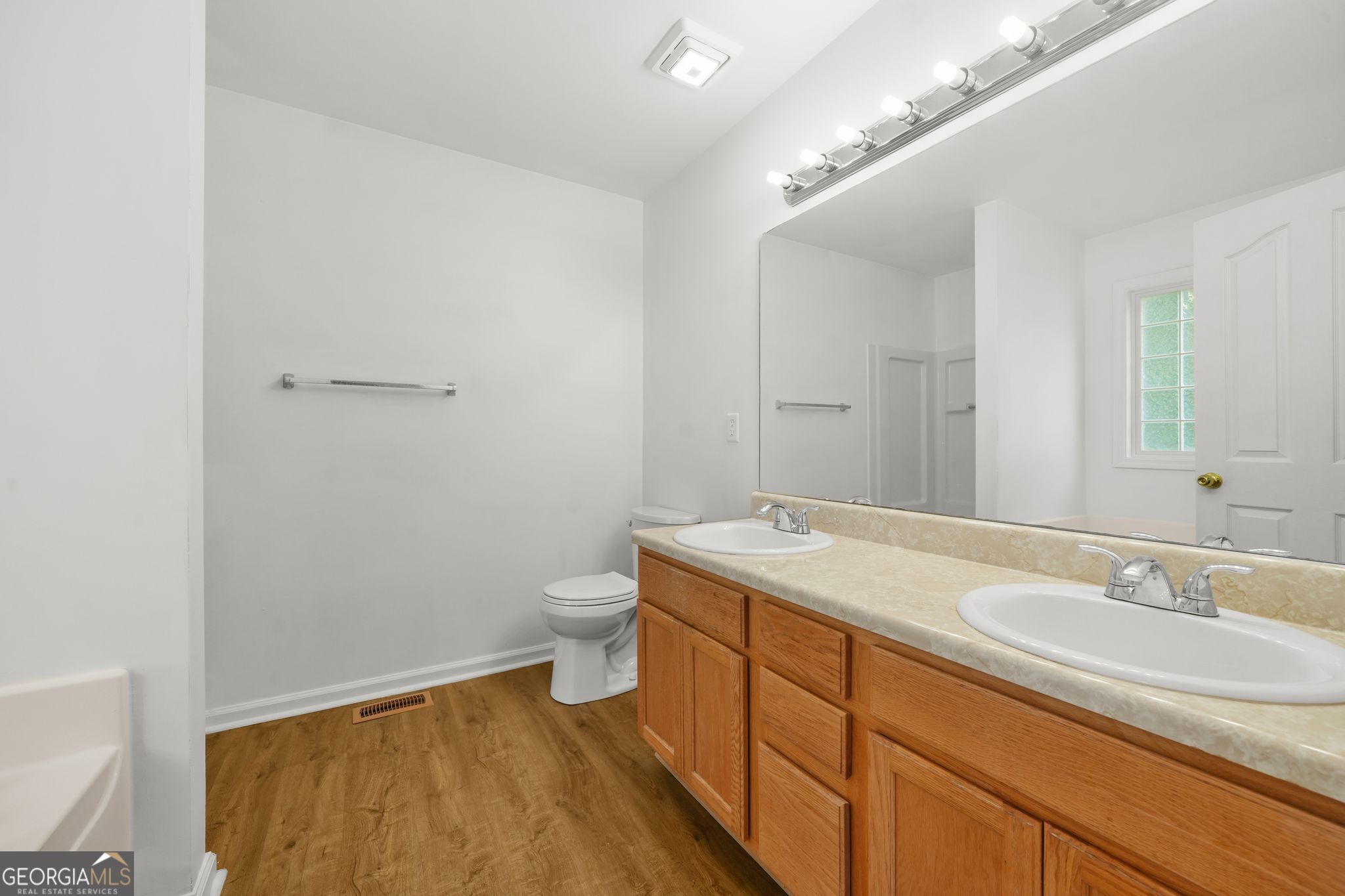 6588 Snowbird Lane Douglasville GA 30134
