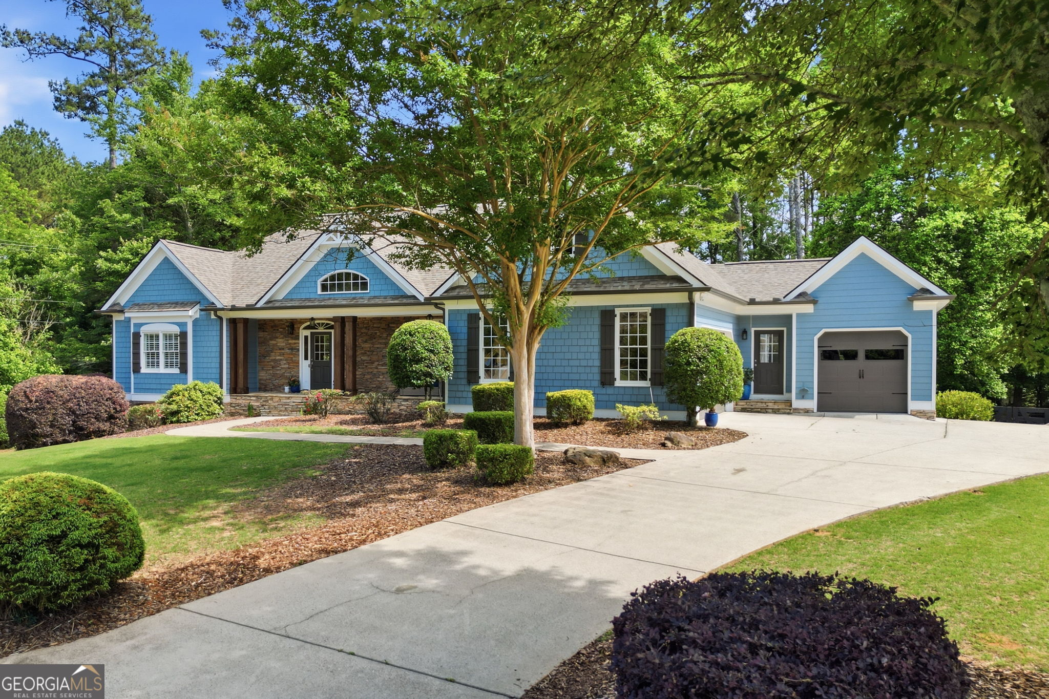 401 Maple Ridge Court Cumming GA 30028