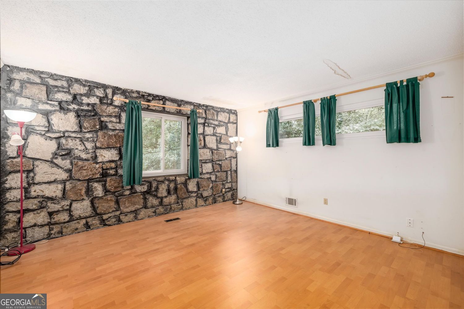 2619 Andover Drive Atlanta GA 30360