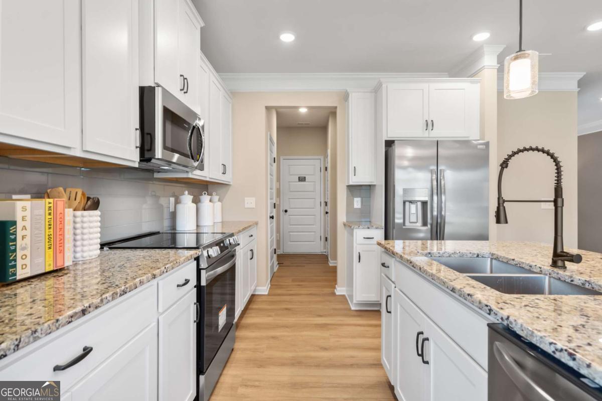 1016 Glendale Place Conyers GA 30012