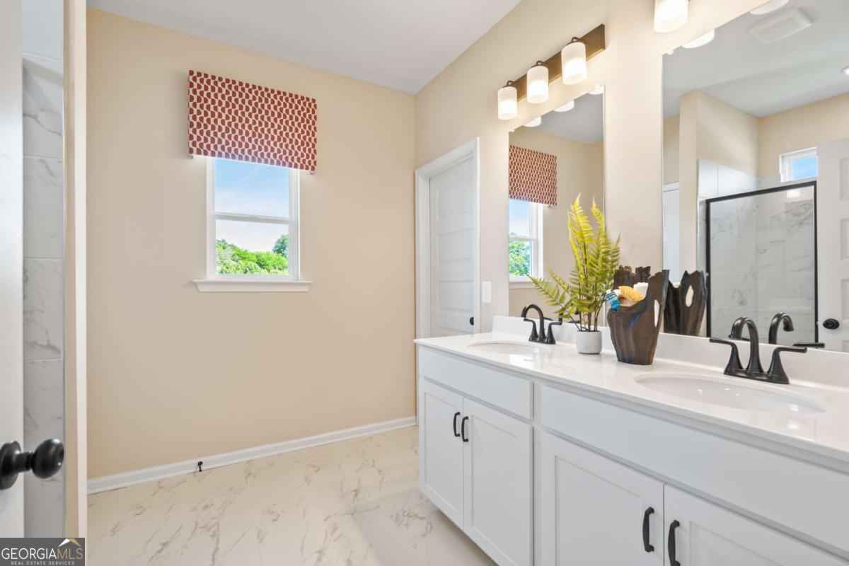 1016 Glendale Place Conyers GA 30012