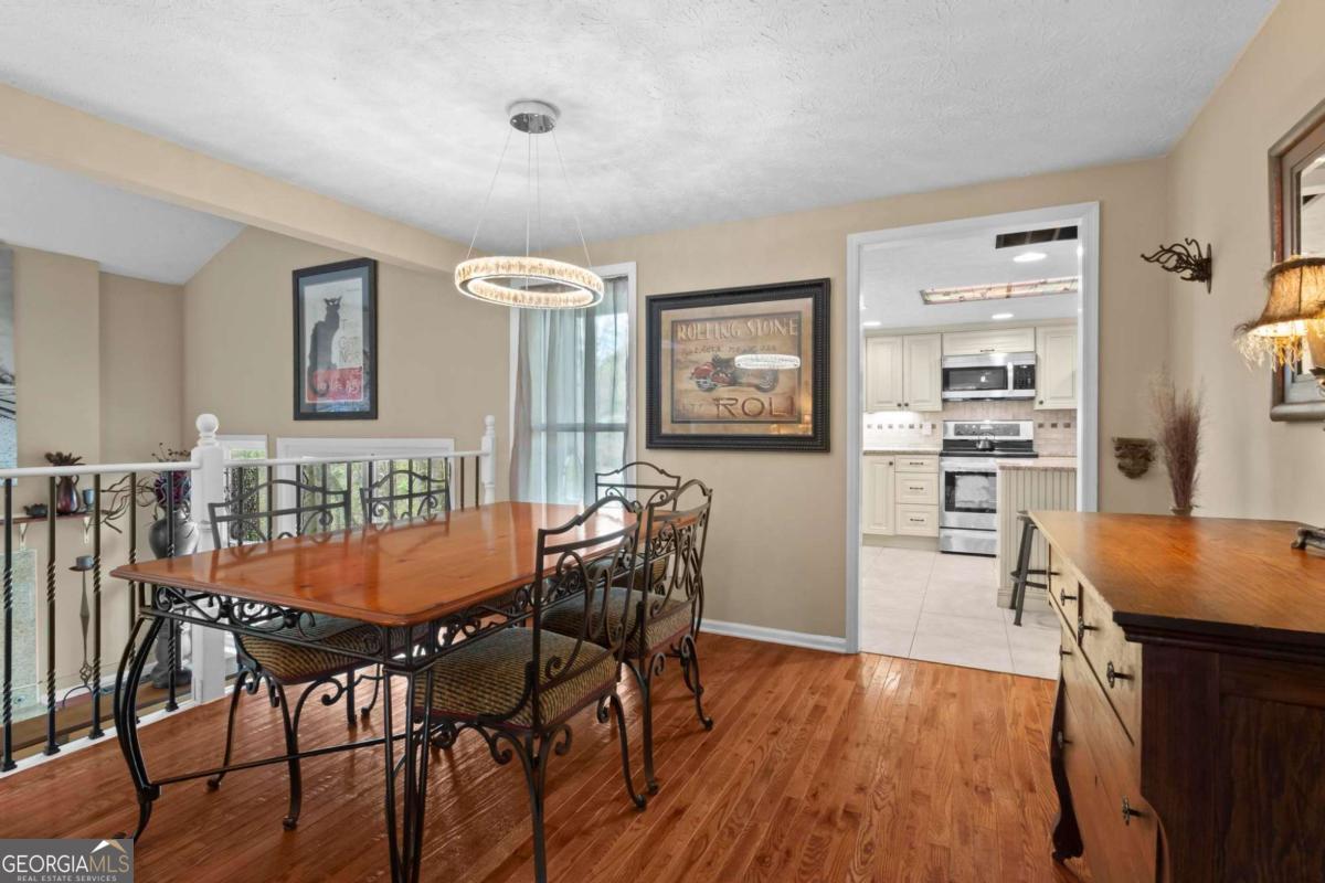 3865 Mabry Road NE Roswell GA 30075