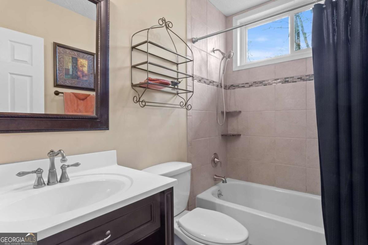 3865 Mabry Road NE Roswell GA 30075