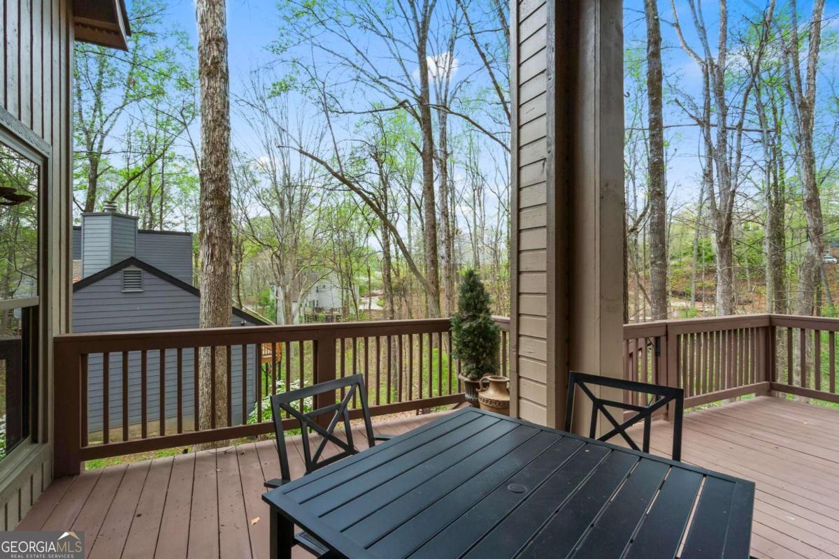 3865 Mabry Road NE Roswell GA 30075