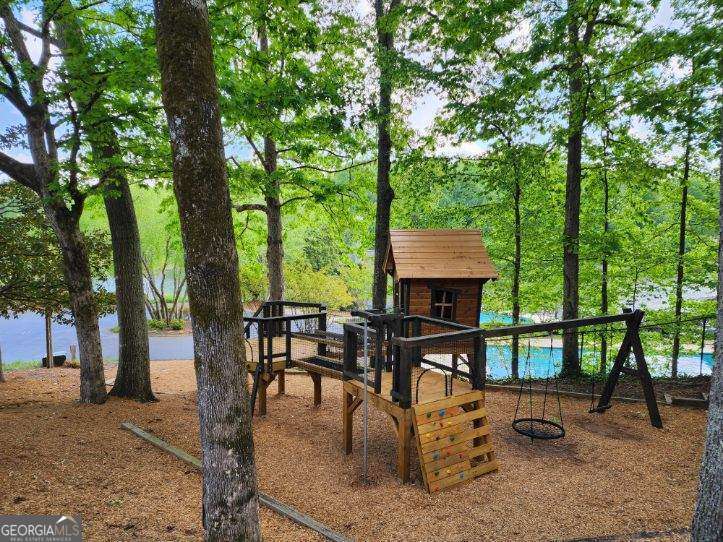 3865 Mabry Road NE Roswell GA 30075