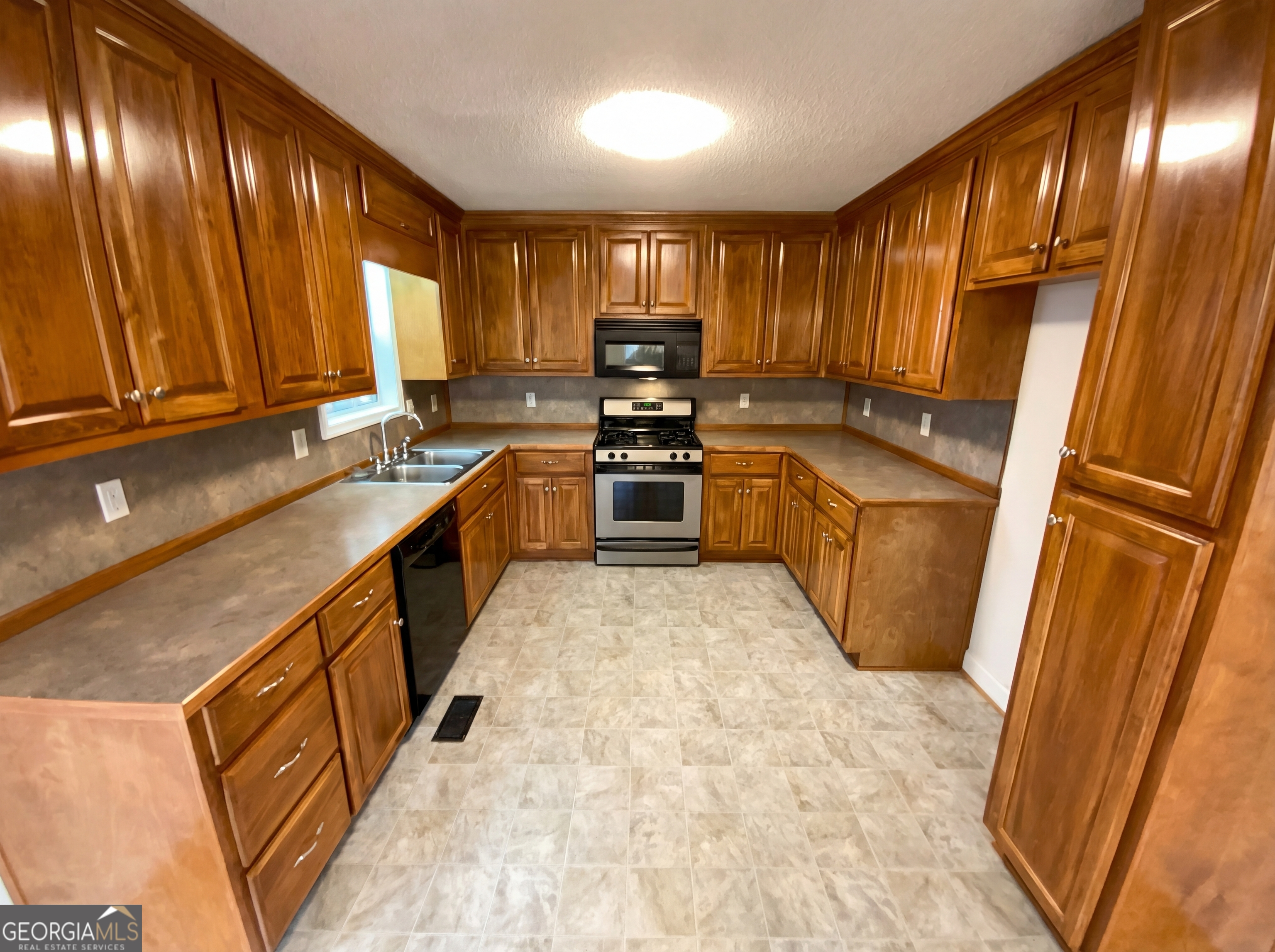 348 Danburg Court Jasper GA 30143