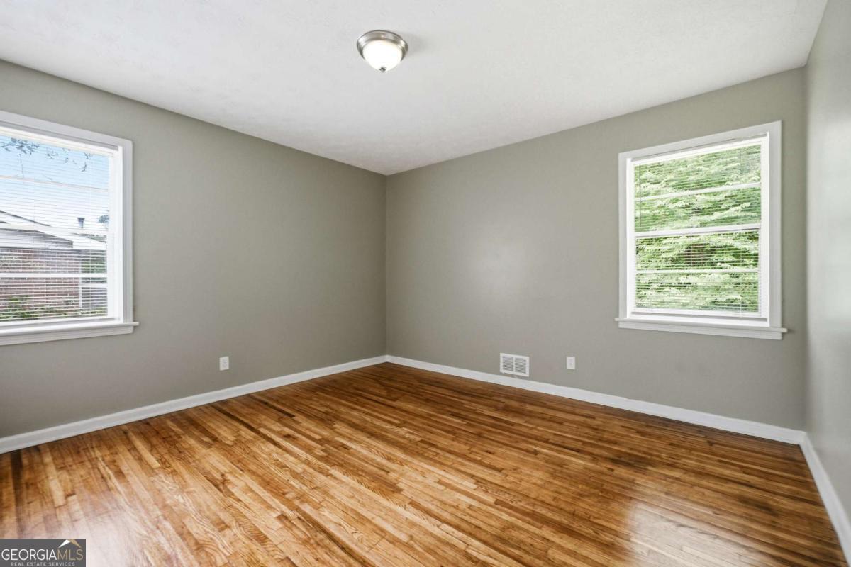 997 Pineglen Drive Forest Park GA 30297