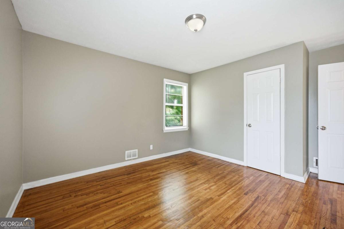 997 Pineglen Drive Forest Park GA 30297