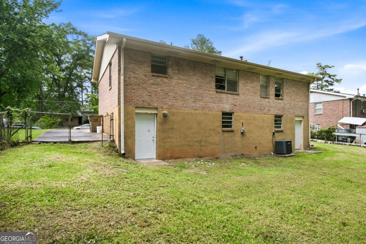 997 Pineglen Drive Forest Park GA 30297