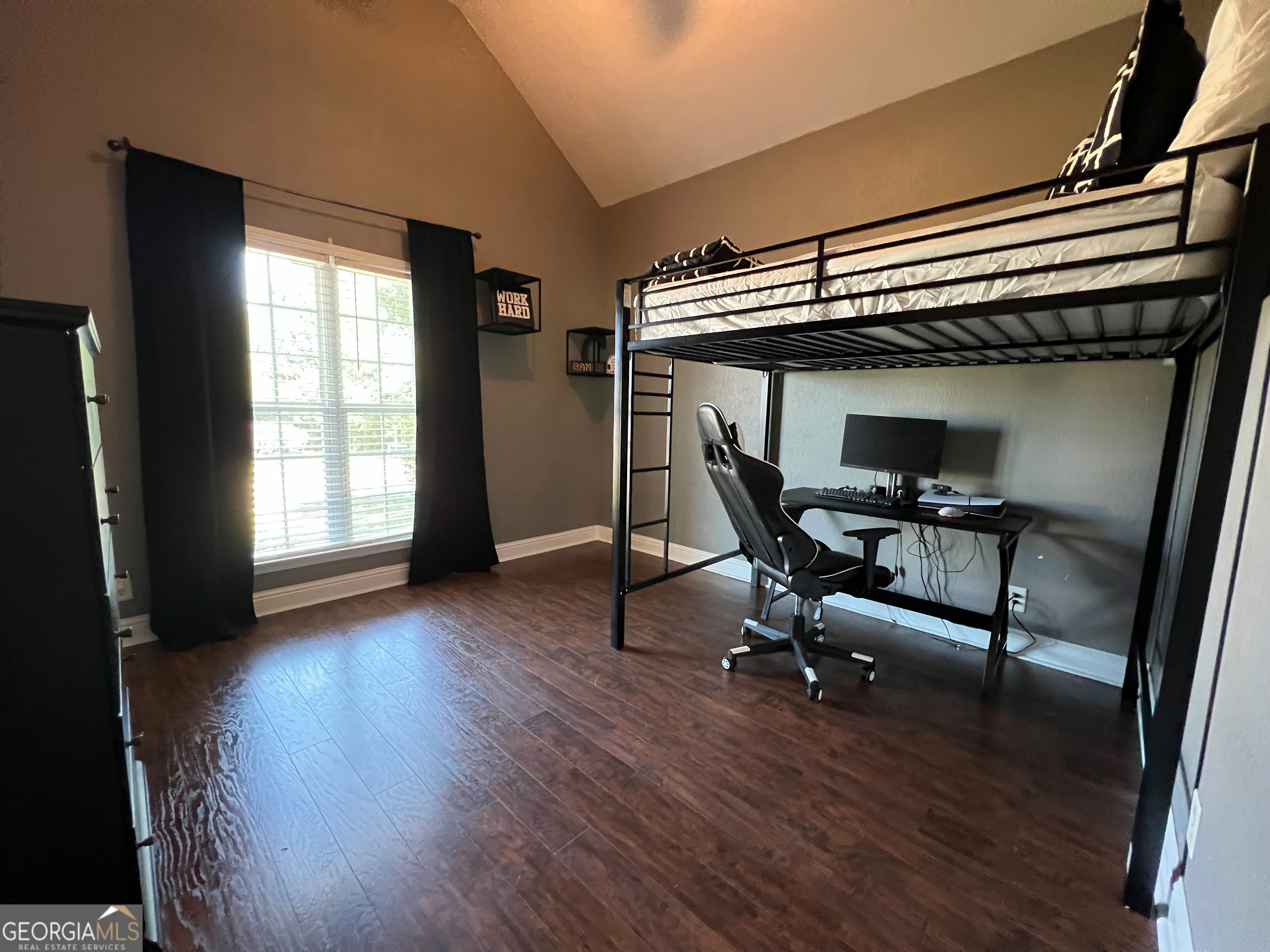 302 Appling Byron GA 31008