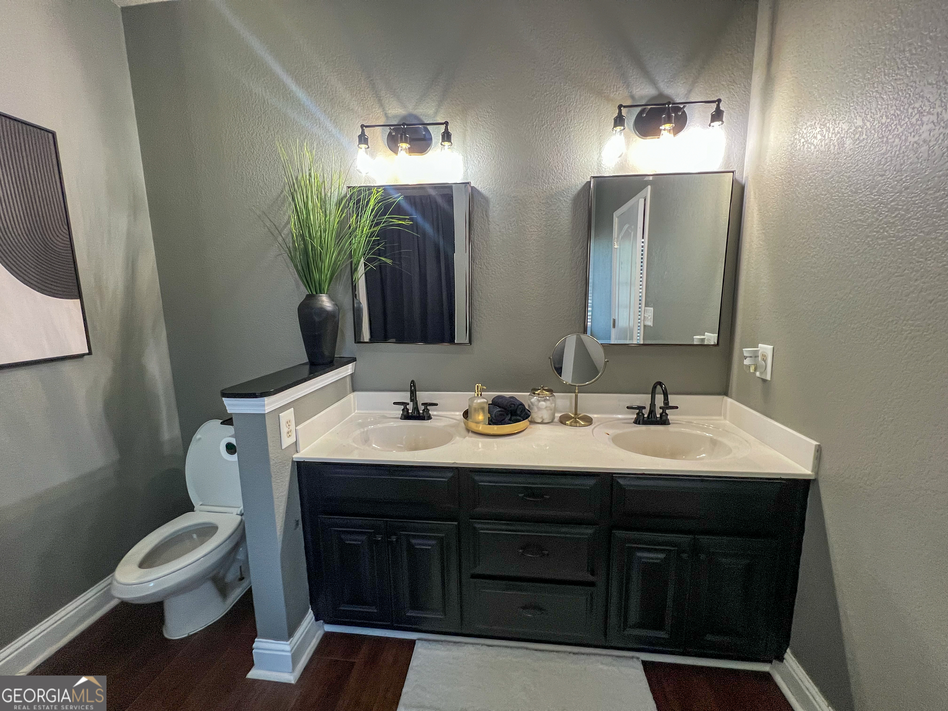 302 Appling Byron GA 31008