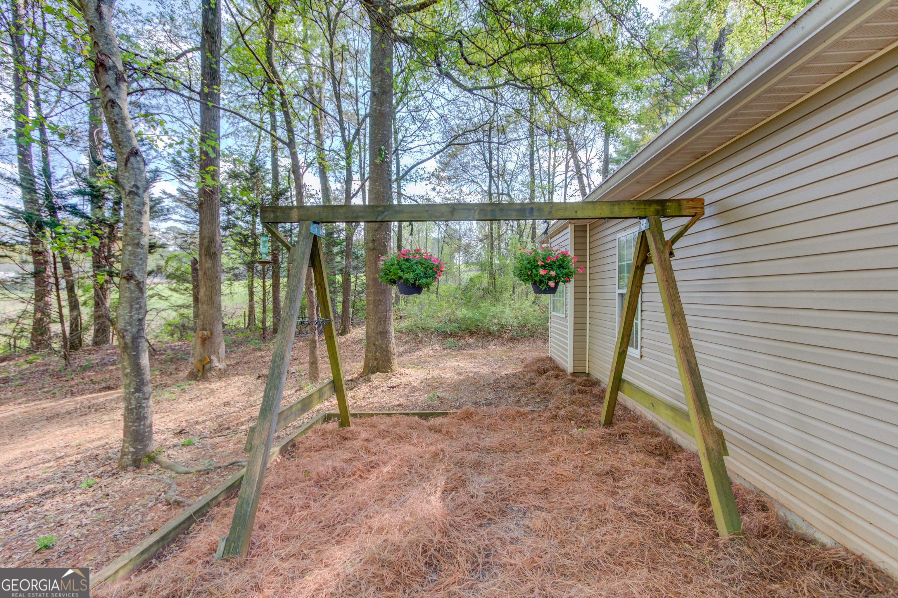 925 Nature Trail Bethlehem GA 30620
