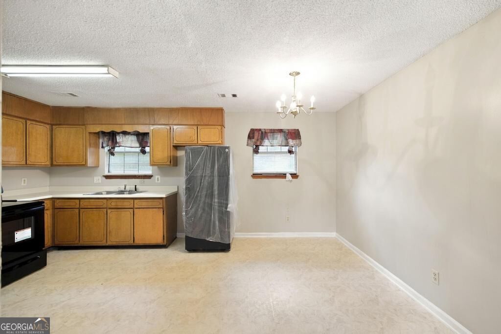 316 Peach Circle Fort Valley GA 31030