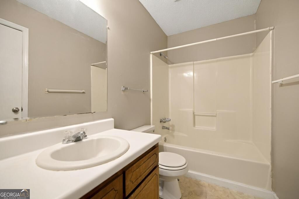 316 Peach Circle Fort Valley GA 31030