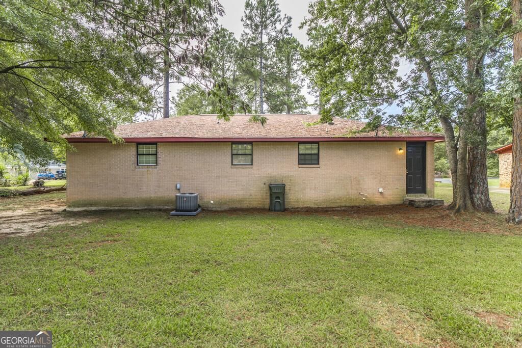 316 Peach Circle Fort Valley GA 31030