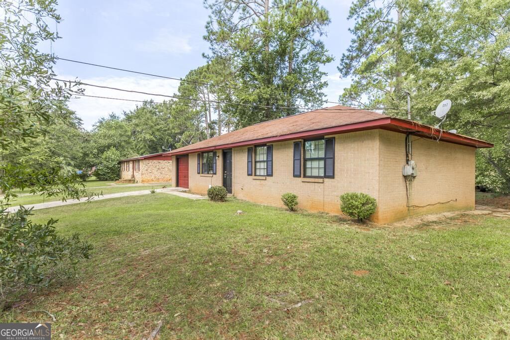 316 Peach Circle Fort Valley GA 31030