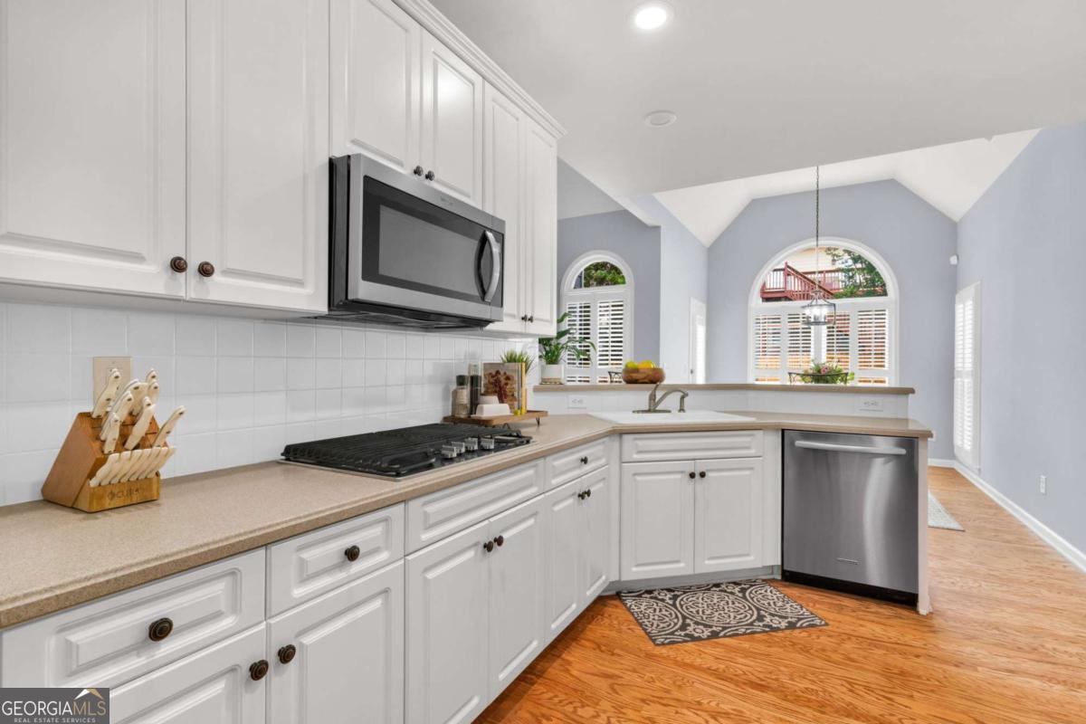 1298 Parkview Lane NW Kennesaw GA 30152