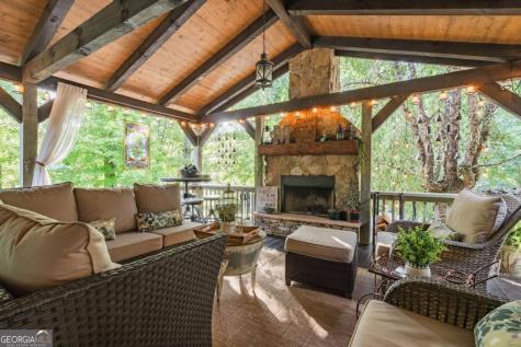 270 Stone Lane Blue Ridge GA 30513