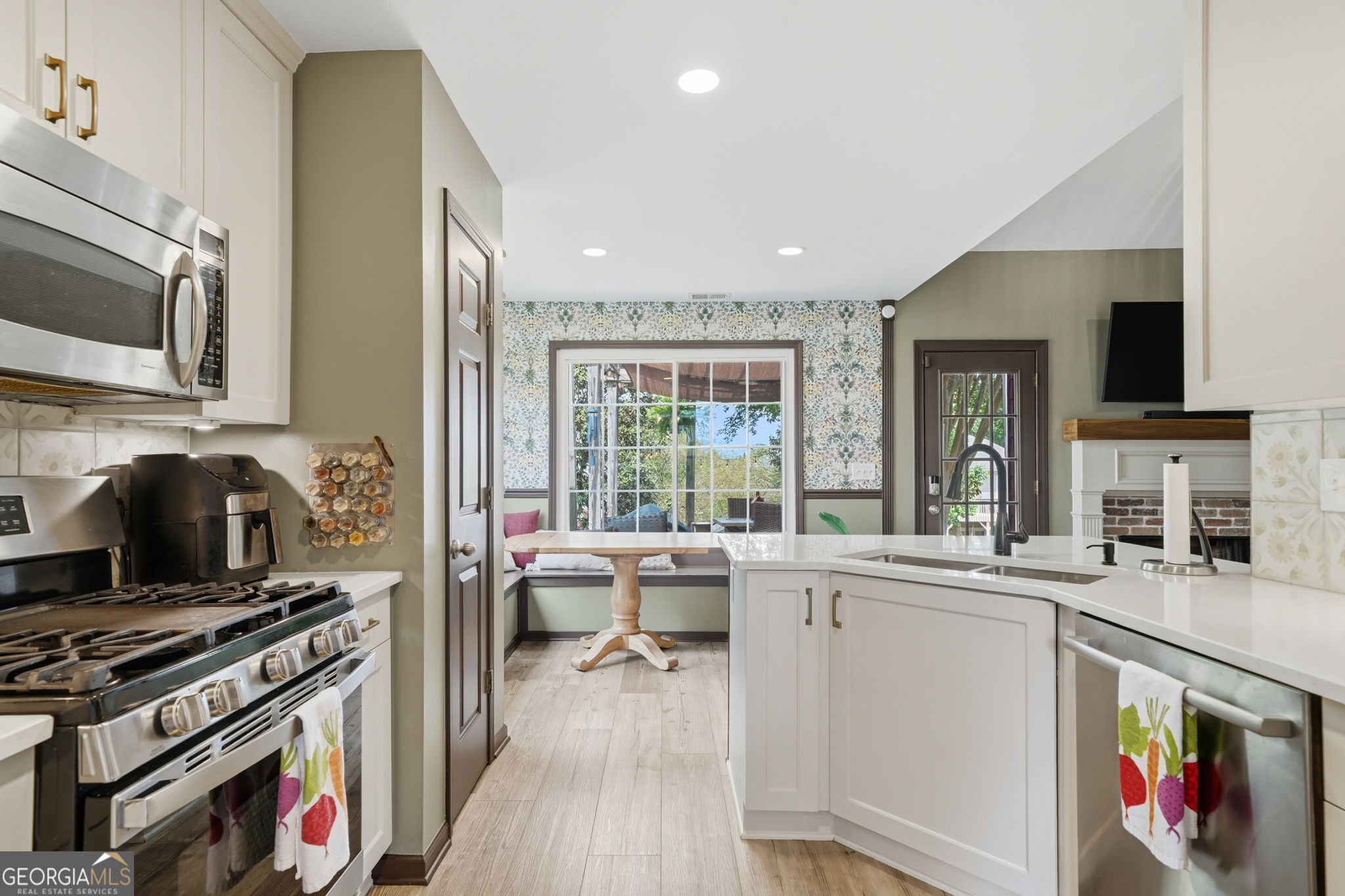 5080 Newpark Drive NW Acworth GA 30101