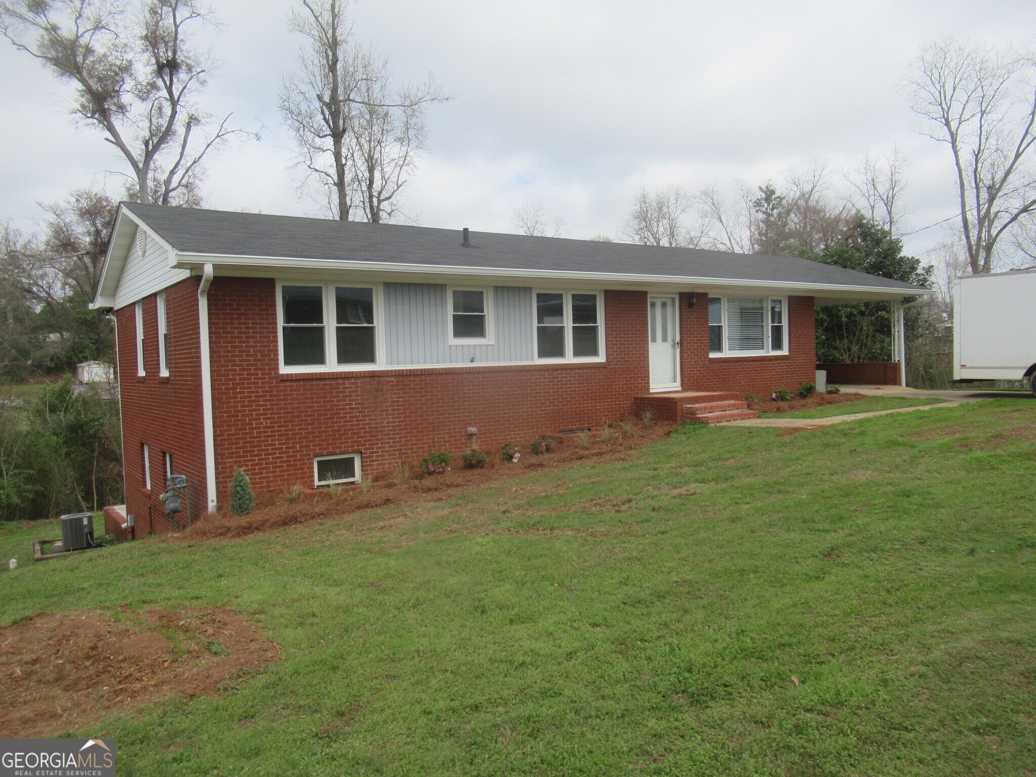 7 Linden Drive Newnan GA 30263